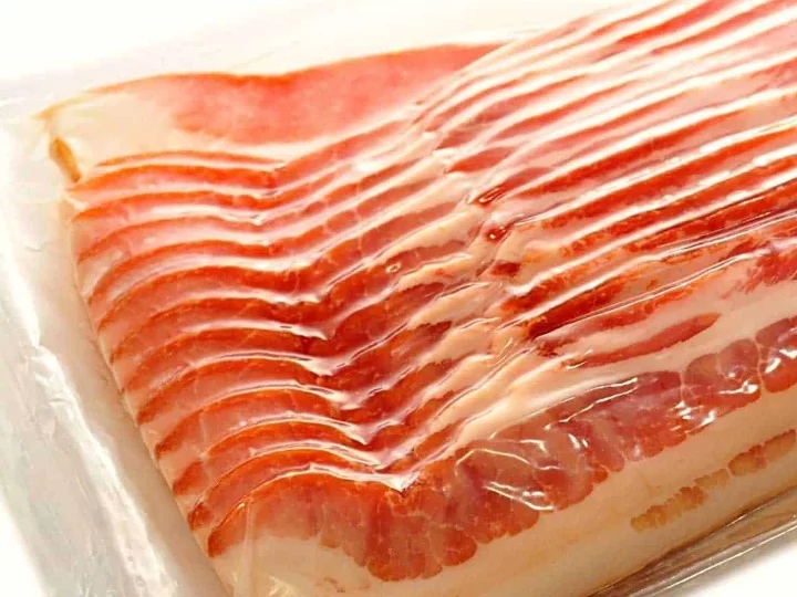 Bacon packaging